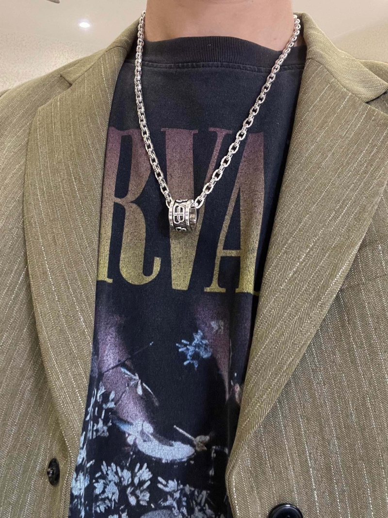 Ba1en*iaga necklaces